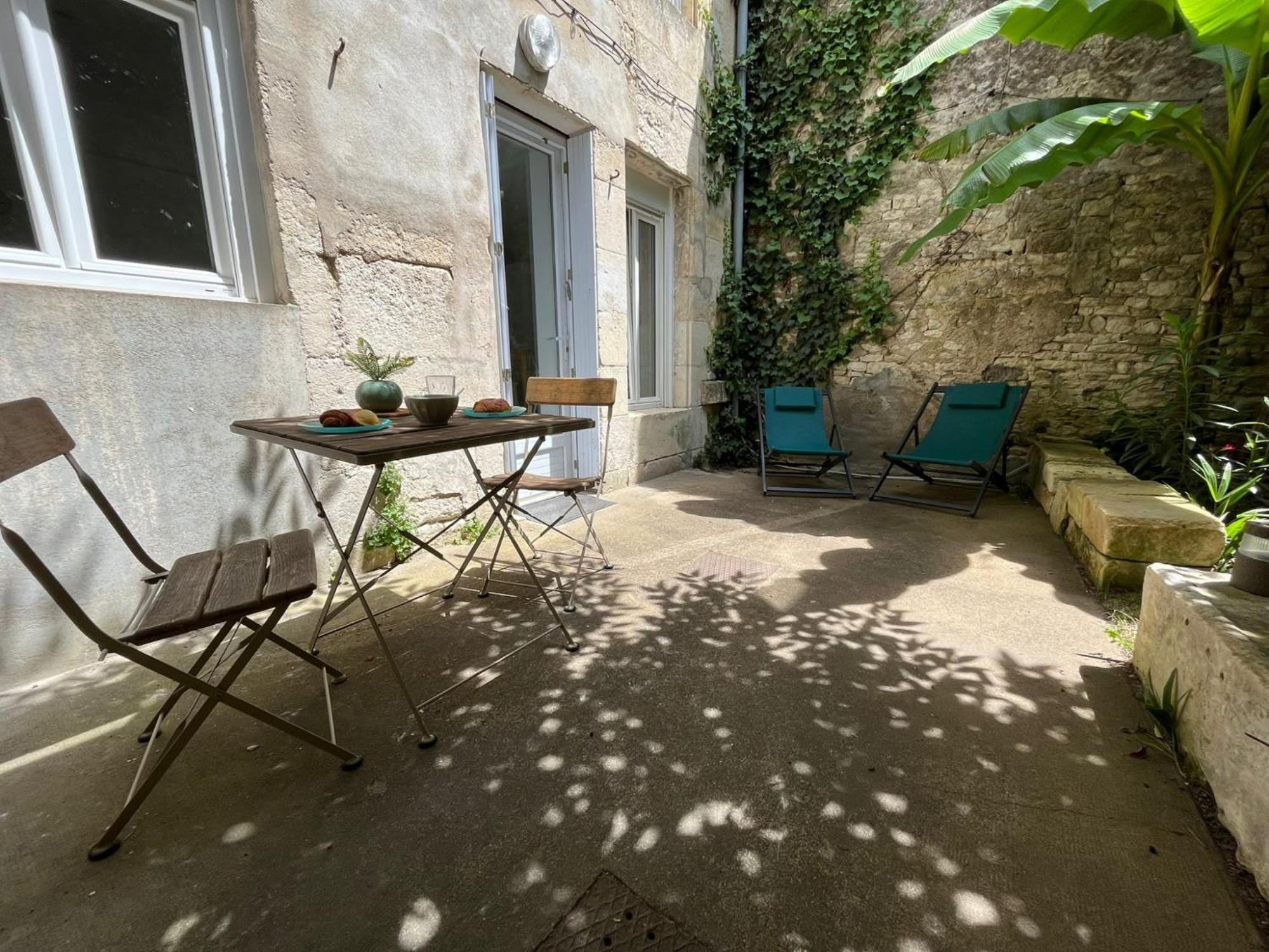 L'Escale Niortaise - Centre-Ville - 10Mn Gare - Wifi - Netflix Chambre photo