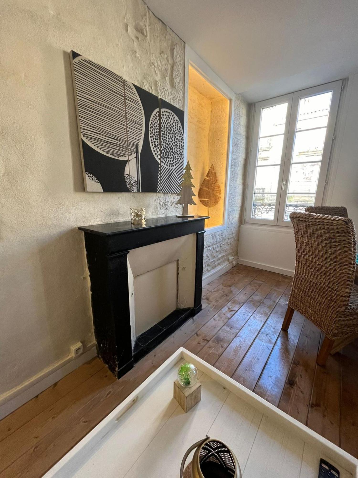 L'Escale Niortaise - Centre-Ville - 10Mn Gare - Wifi - Netflix Chambre photo